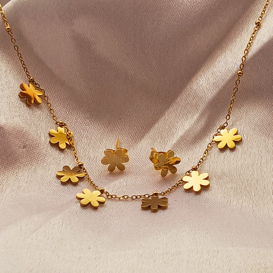 Lily Floral Charms Necklace