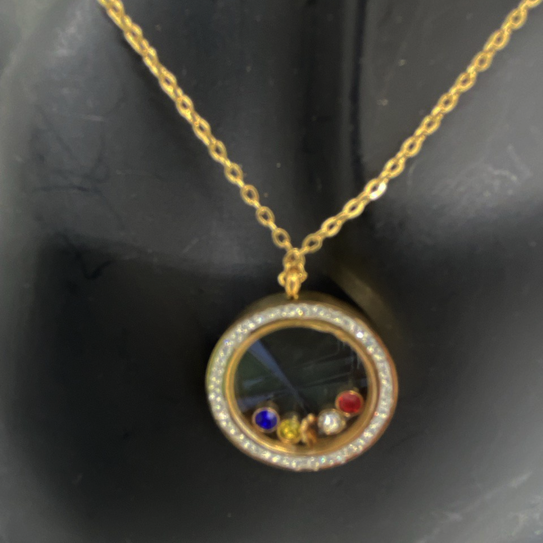 Lustre Multicolor Dancing beauty necklace