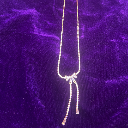 Luxe Rose AD Bow Chain