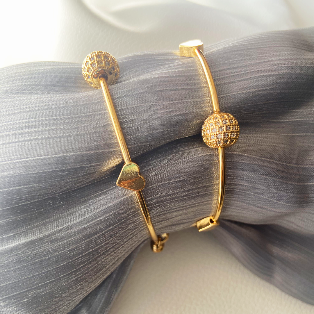 A Pair of Hearts Kadas (2 nos)