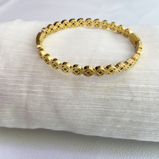 Ava Elegant Bracelet Kada