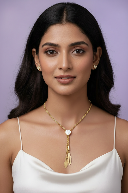 Cheria Modern MOP Heart Necklace