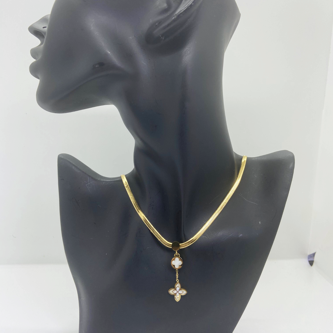 Grace two clover hanging pendant necklace