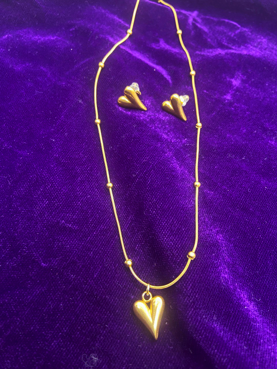 King of Hearts Necklace Set