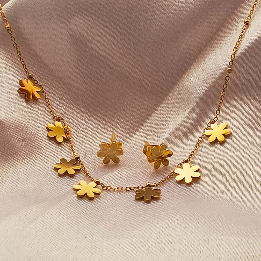Lily Floral Charms Necklace
