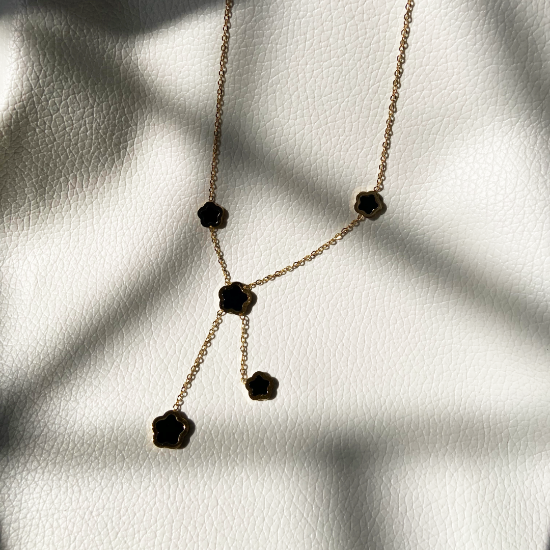 Lustre Black Clover Necklace