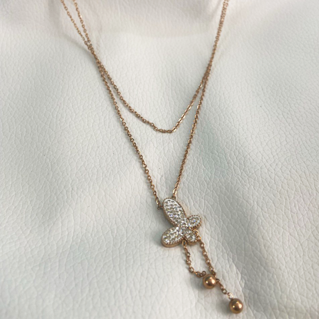Lustre Butterfly shine Pendant Necklace