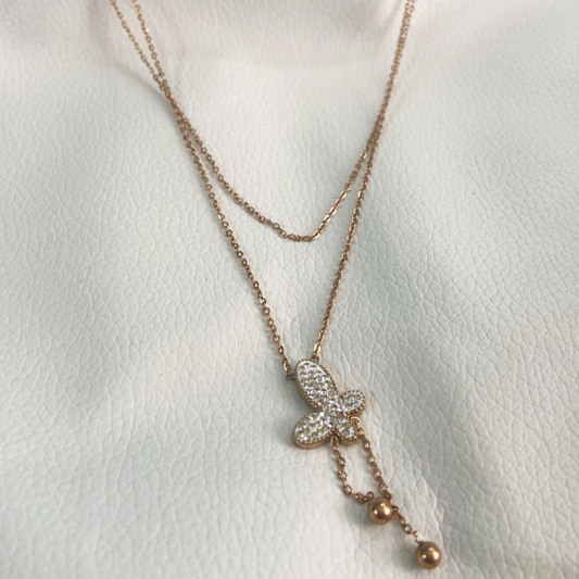 Lustre Butterfly shine Pendant Necklace