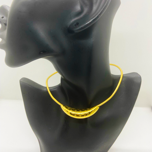 Moonlight Neckpiece