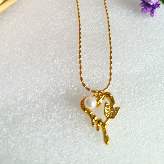 Pea Melting Heart Necklace