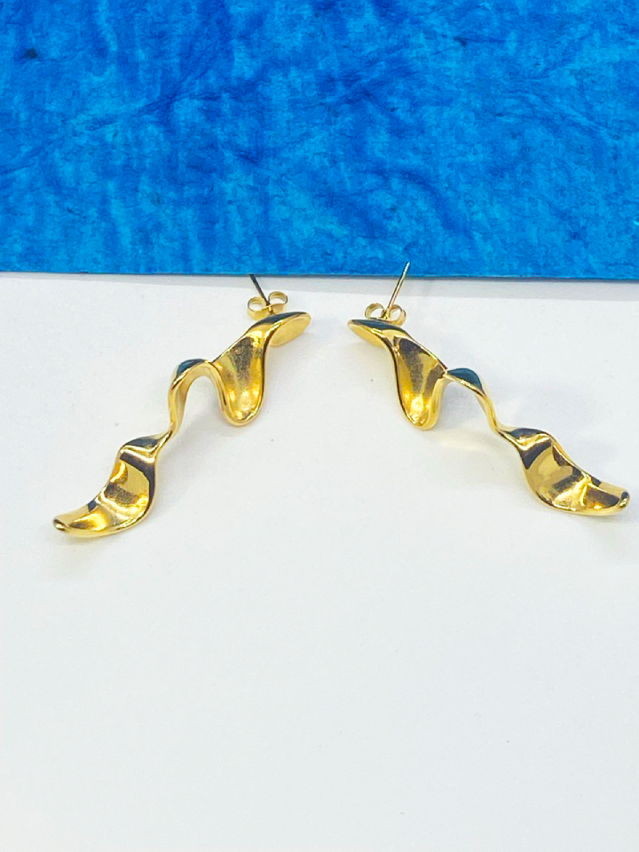Ripple Earrings