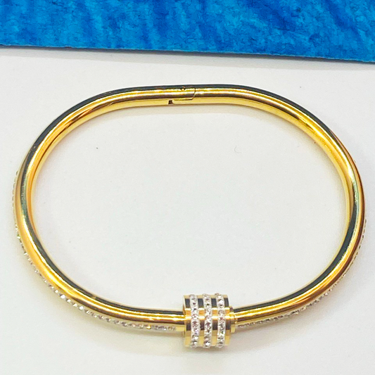 Vera Kada Bracelet