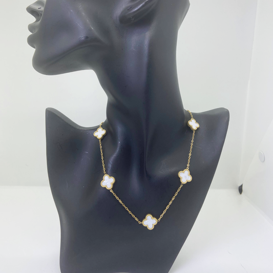 Vera White and Gold Clover Necklace