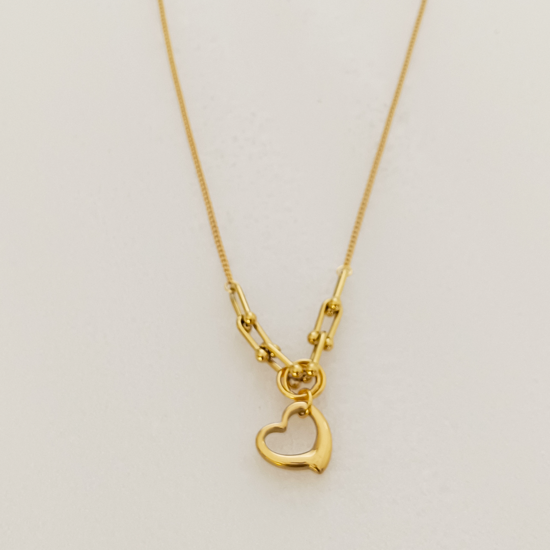 Lovora Heart Necklace