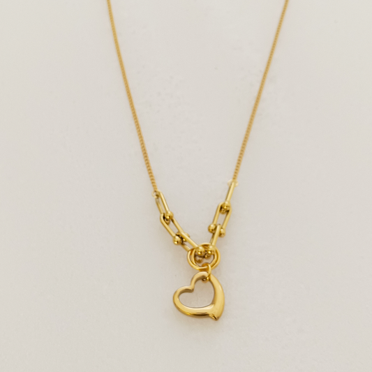Lovora Heart Necklace
