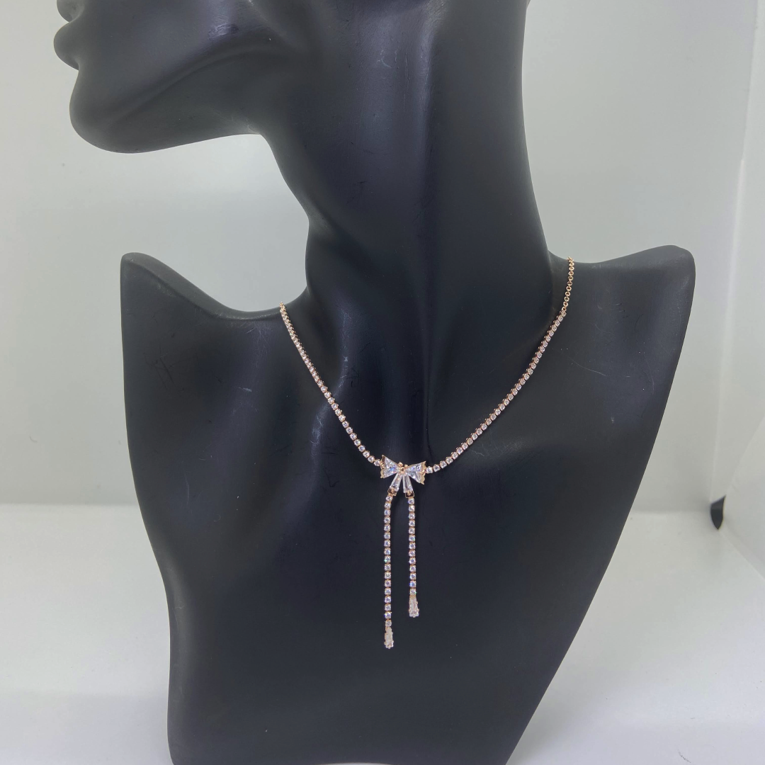 Luxe Rose AD Bow Chain