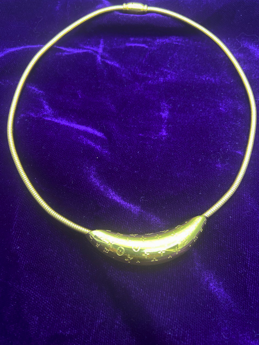 Moonlight Neckpiece