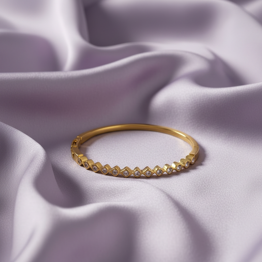 Rhea 316L Bracelet Kada