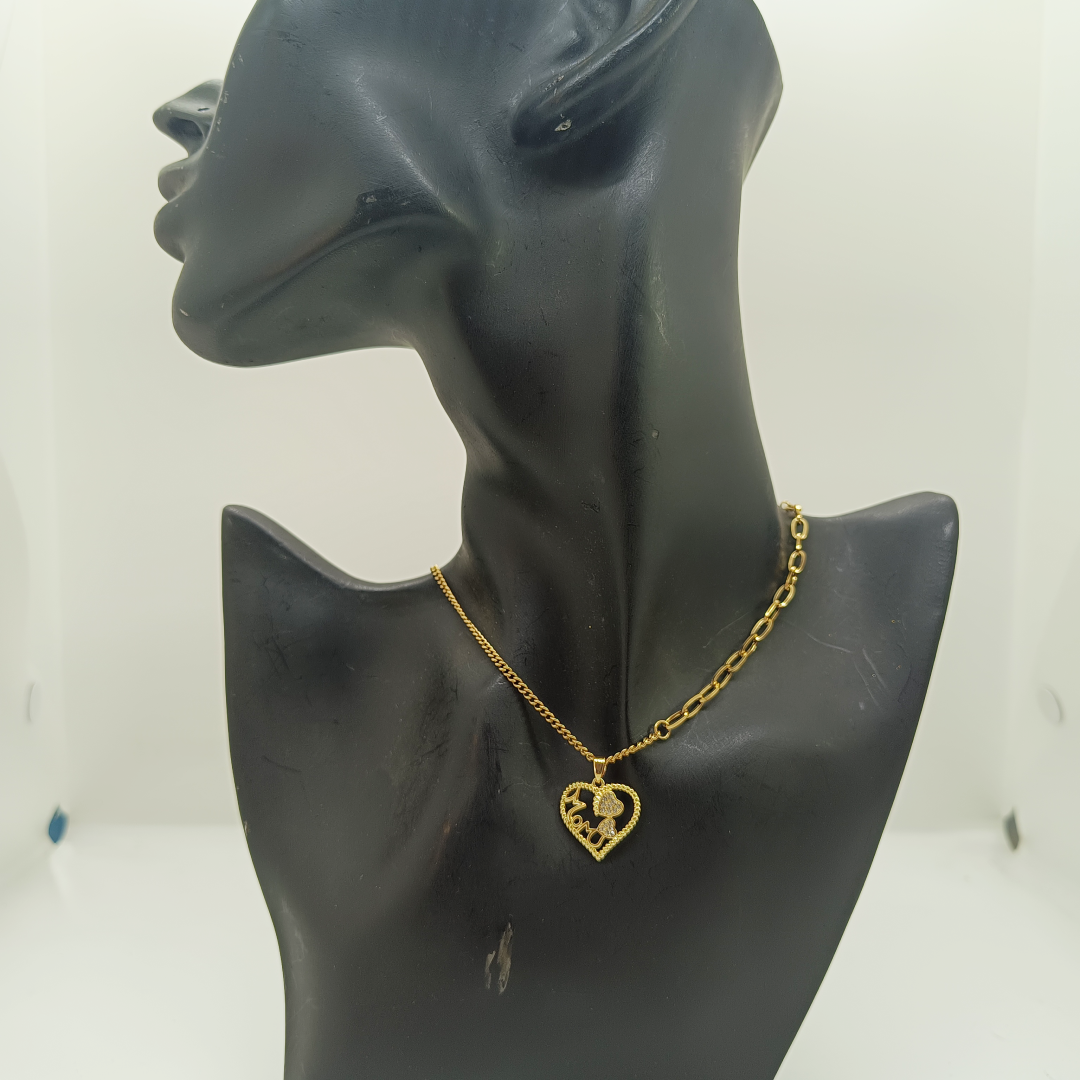 Uniona Mom Heart Necklace